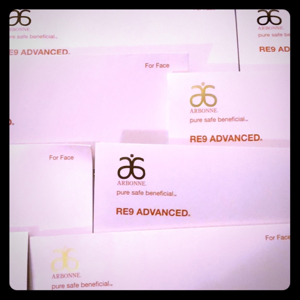 Arbonne RE9 Advanced sample Packs